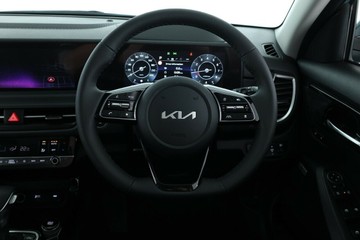 https://vehicle-cdn.autoleague.cloud/30354_31903133_13.jpg