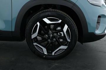 https://vehicle-cdn.autoleague.cloud/30354_31903133_23.jpg
