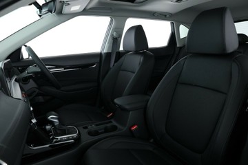 https://vehicle-cdn.autoleague.cloud/30354_31903133_24.jpg