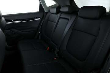 https://vehicle-cdn.autoleague.cloud/30354_31903133_26.jpg