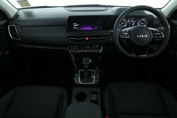 https://vehicle-cdn.autoleague.cloud/30354_31903133_27.jpg