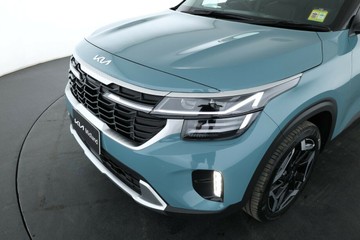 https://vehicle-cdn.autoleague.cloud/30354_31903133_36.jpg