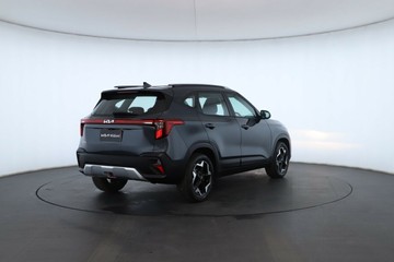 https://vehicle-cdn.autoleague.cloud/30354_31949699_7.jpg