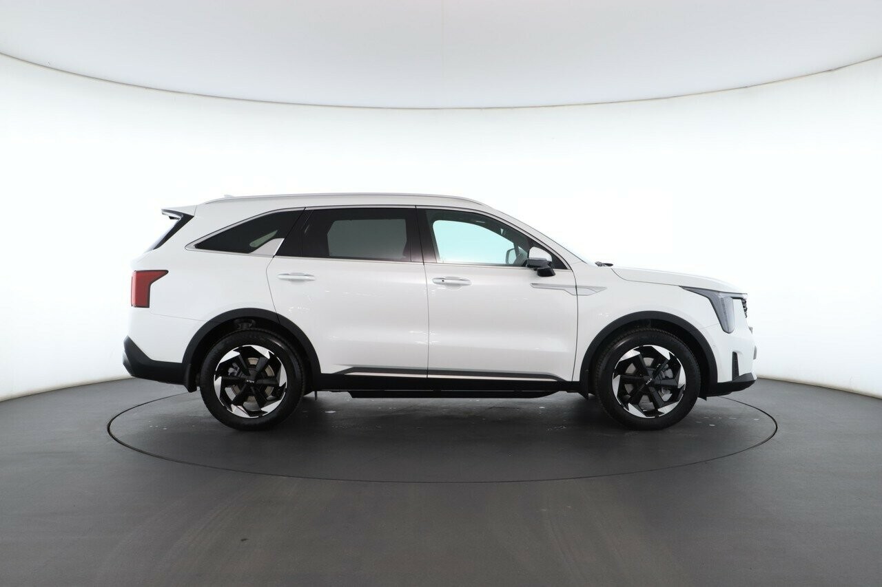 Kia Sorento image 2