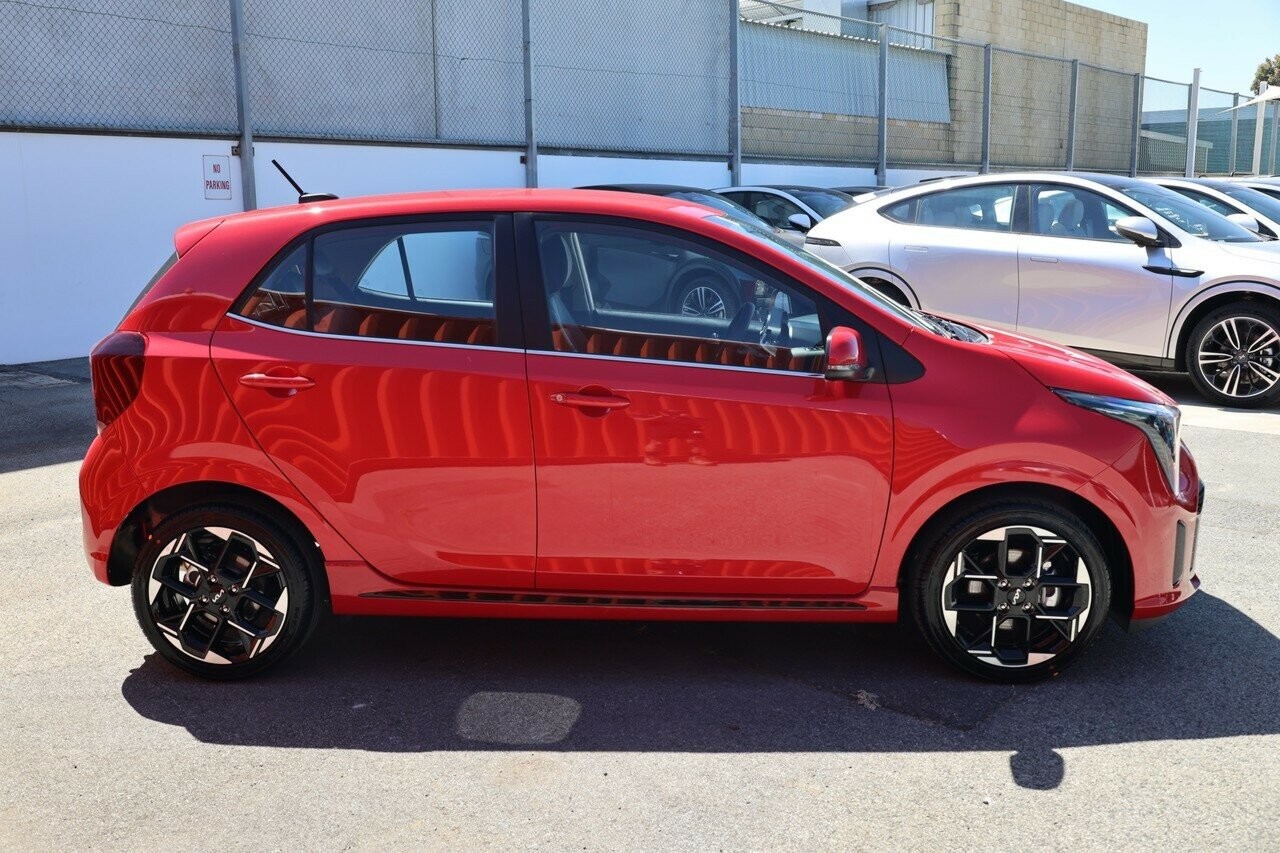 Kia Picanto image 3