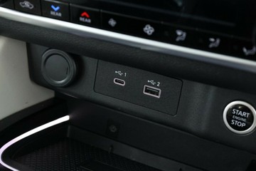 https://vehicle-cdn.autoleague.cloud/30355_2899299_29.jpg