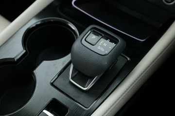 https://vehicle-cdn.autoleague.cloud/30355_2899299_30.jpg