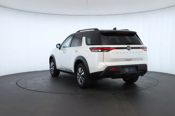 https://vehicle-cdn.autoleague.cloud/30355_2919313_12.jpg