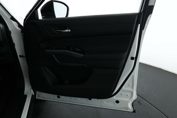 https://vehicle-cdn.autoleague.cloud/30355_2919313_18.jpg