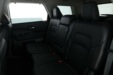 https://vehicle-cdn.autoleague.cloud/30355_2919313_32.jpg