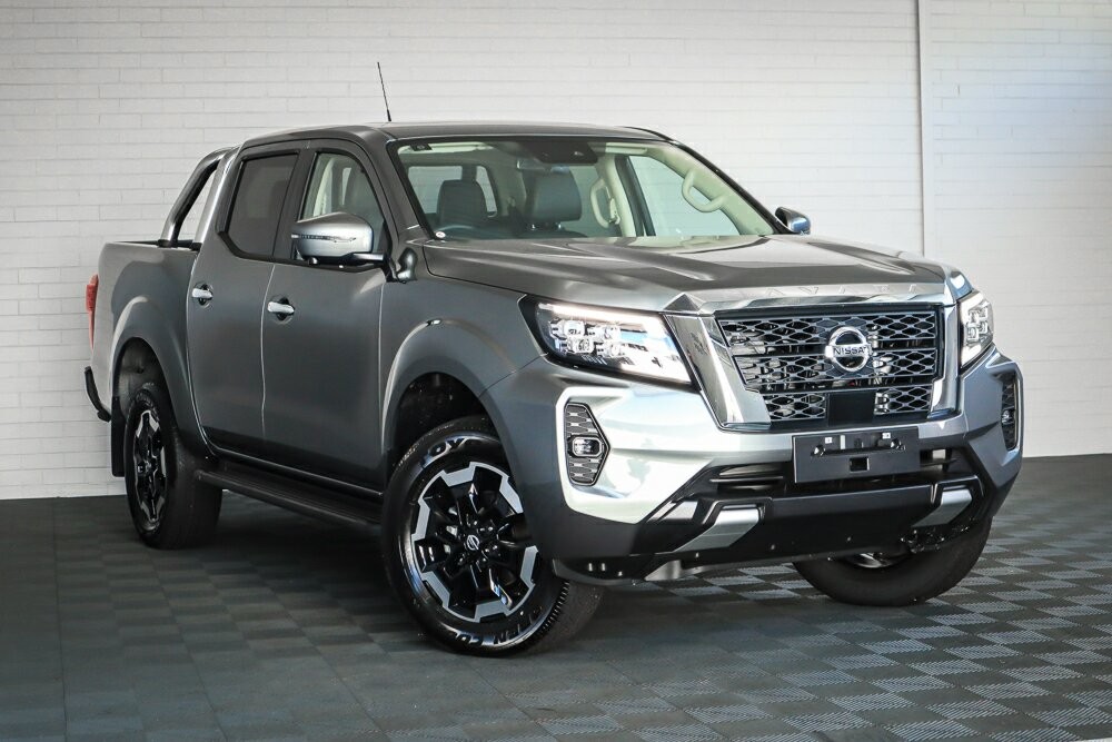 Nissan Navara image 1