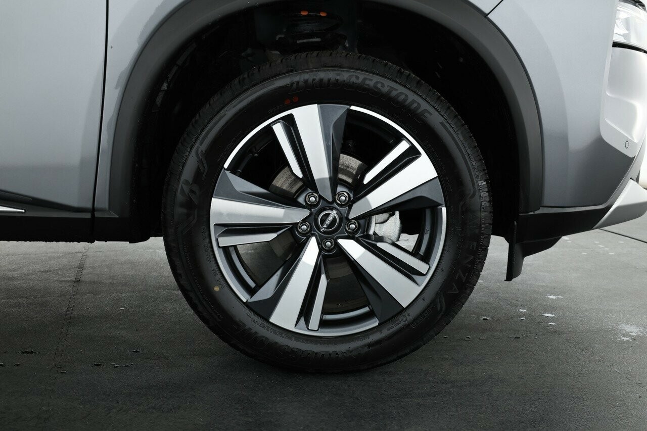 Nissan X-trail image 3