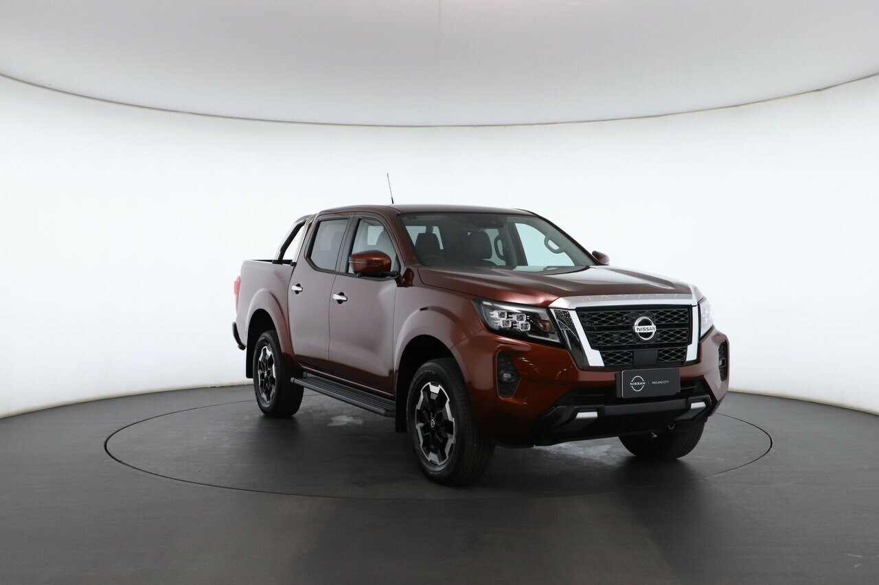 Nissan Navara image 4