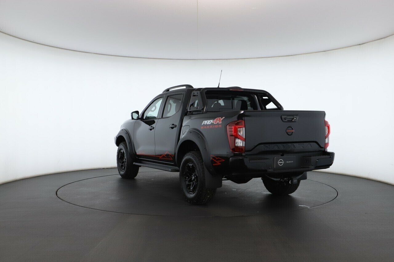Nissan Navara image 4