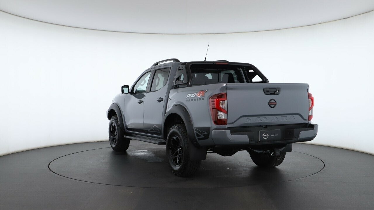 Nissan Navara image 4