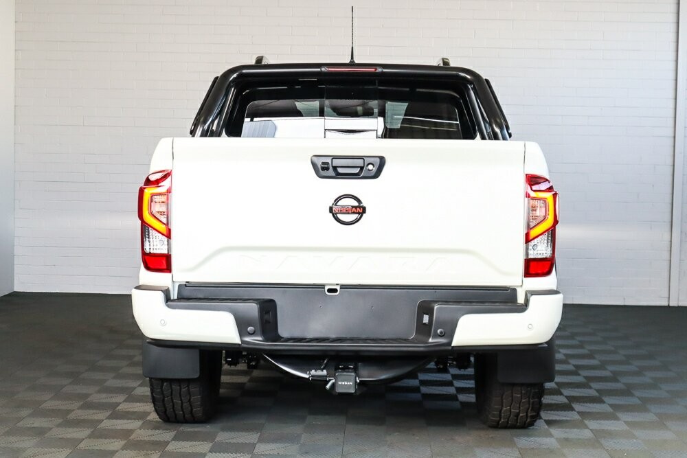 Nissan Navara image 2