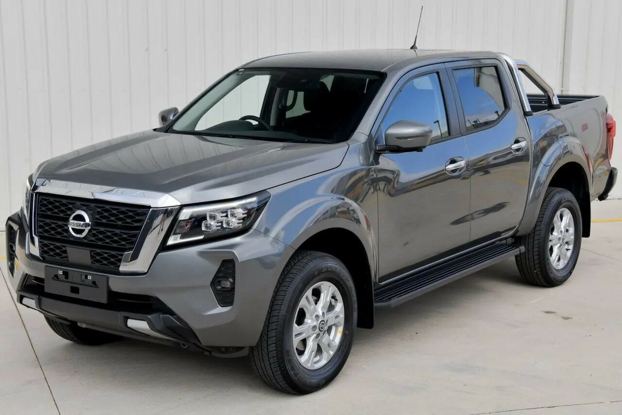 Nissan Navara image 3