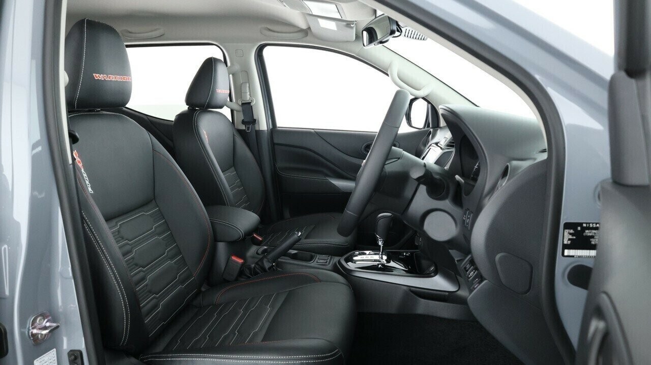Nissan Navara image 3