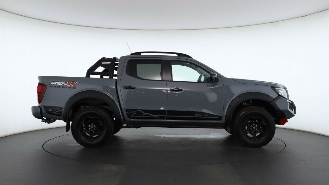 Nissan Navara image 4