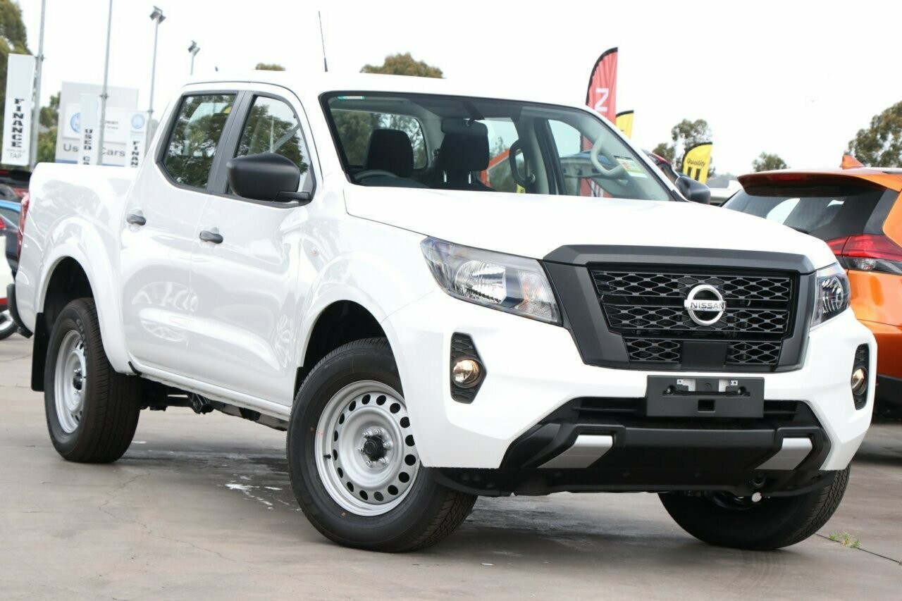 Nissan Navara image 1