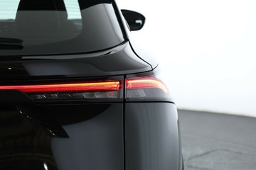https://vehicle-cdn.autoleague.cloud/30355_2955503_15.jpg