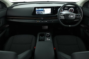 https://vehicle-cdn.autoleague.cloud/30355_2955513_35.jpg