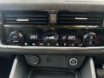 https://vehicle-cdn.autoleague.cloud/30355_2956644_18.jpg