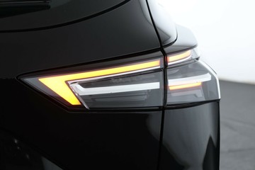 https://vehicle-cdn.autoleague.cloud/30355_29567240_14.jpg
