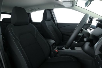 https://vehicle-cdn.autoleague.cloud/30355_29567240_17.jpg