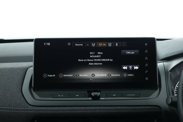 https://vehicle-cdn.autoleague.cloud/30355_2956731_27.jpg