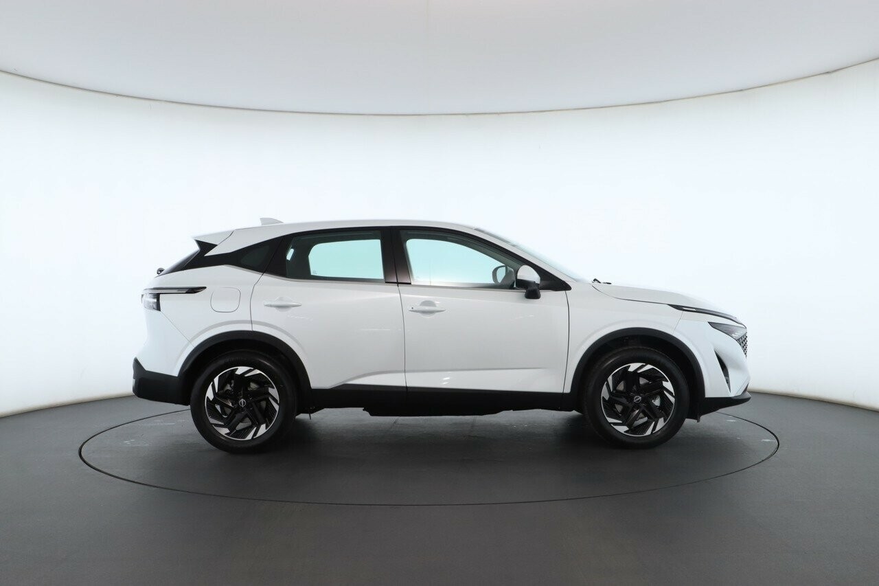 Nissan Qashqai image 2