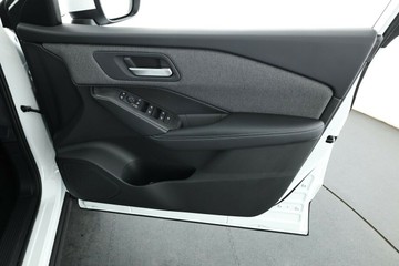 https://vehicle-cdn.autoleague.cloud/30355_2956813_10.jpg