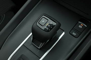 https://vehicle-cdn.autoleague.cloud/30355_2956813_21.jpg