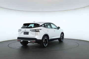 https://vehicle-cdn.autoleague.cloud/30355_2956813_9.jpg