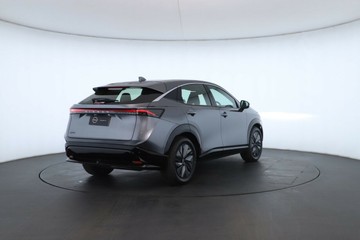 https://vehicle-cdn.autoleague.cloud/30355_2969444_16.jpg
