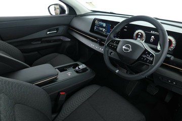 https://vehicle-cdn.autoleague.cloud/30355_2969444_19.jpg