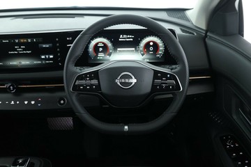 https://vehicle-cdn.autoleague.cloud/30355_2969444_20.jpg