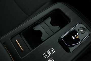 https://vehicle-cdn.autoleague.cloud/30355_2969444_29.jpg