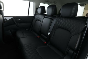 https://vehicle-cdn.autoleague.cloud/30355_2979478_36.jpg