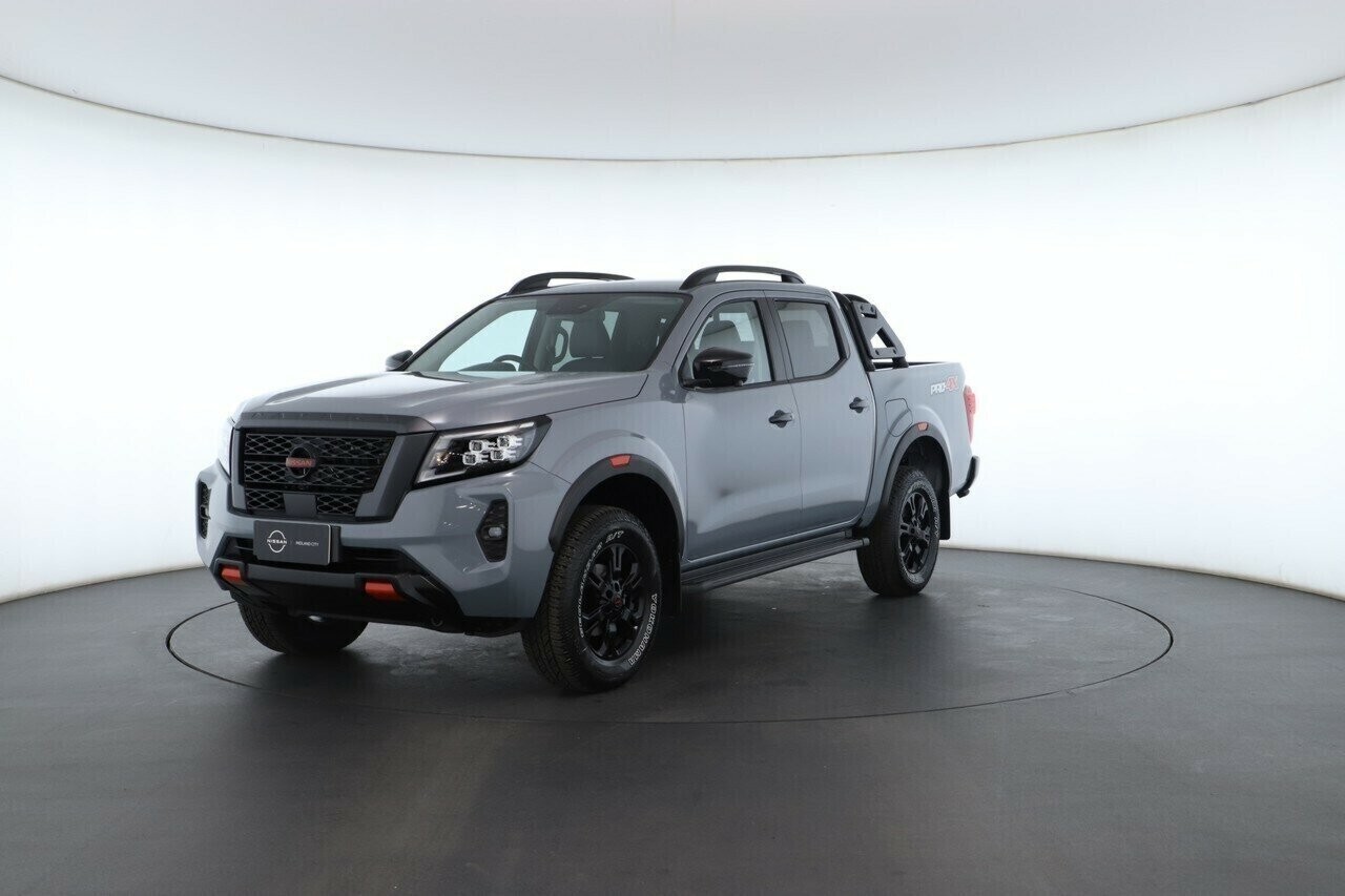 Nissan Navara image 4