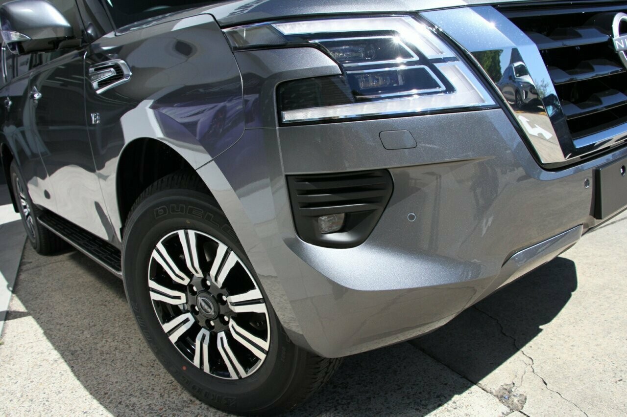 Nissan Patrol image 2
