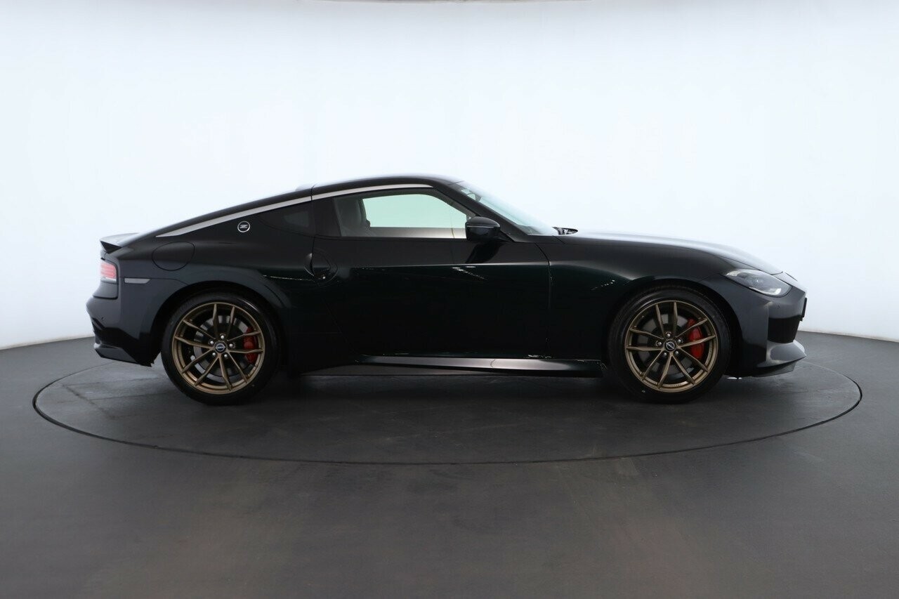 Nissan Z image 2