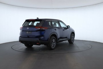 https://vehicle-cdn.autoleague.cloud/30355_2983661_17.jpg