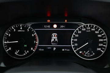 https://vehicle-cdn.autoleague.cloud/30355_2983661_22.jpg
