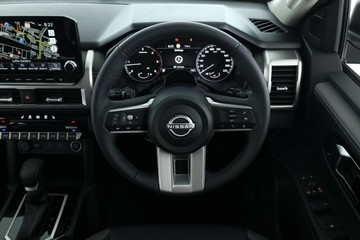 https://vehicle-cdn.autoleague.cloud/30355_2986912_20.jpg