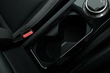 https://vehicle-cdn.autoleague.cloud/30355_2986912_30.jpg