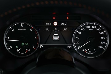 https://vehicle-cdn.autoleague.cloud/30355_2986930_22.jpg