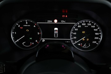 https://vehicle-cdn.autoleague.cloud/30355_2993733_12.jpg
