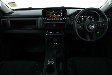 https://vehicle-cdn.autoleague.cloud/30355_2993733_23.jpg
