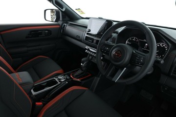 https://vehicle-cdn.autoleague.cloud/30355_2993826_21.jpg